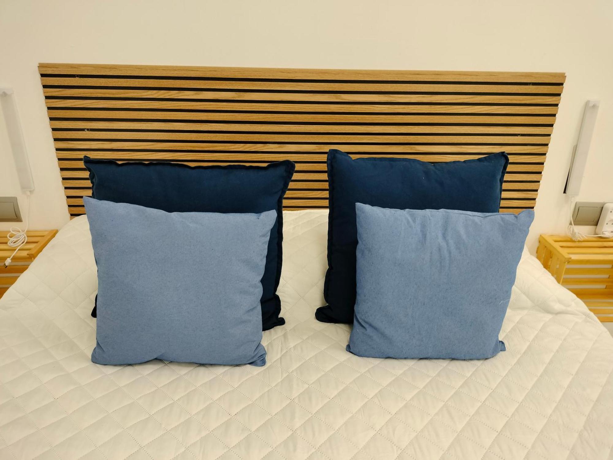 Apartaments Puigcardener 1 Manresa Ngoại thất bức ảnh